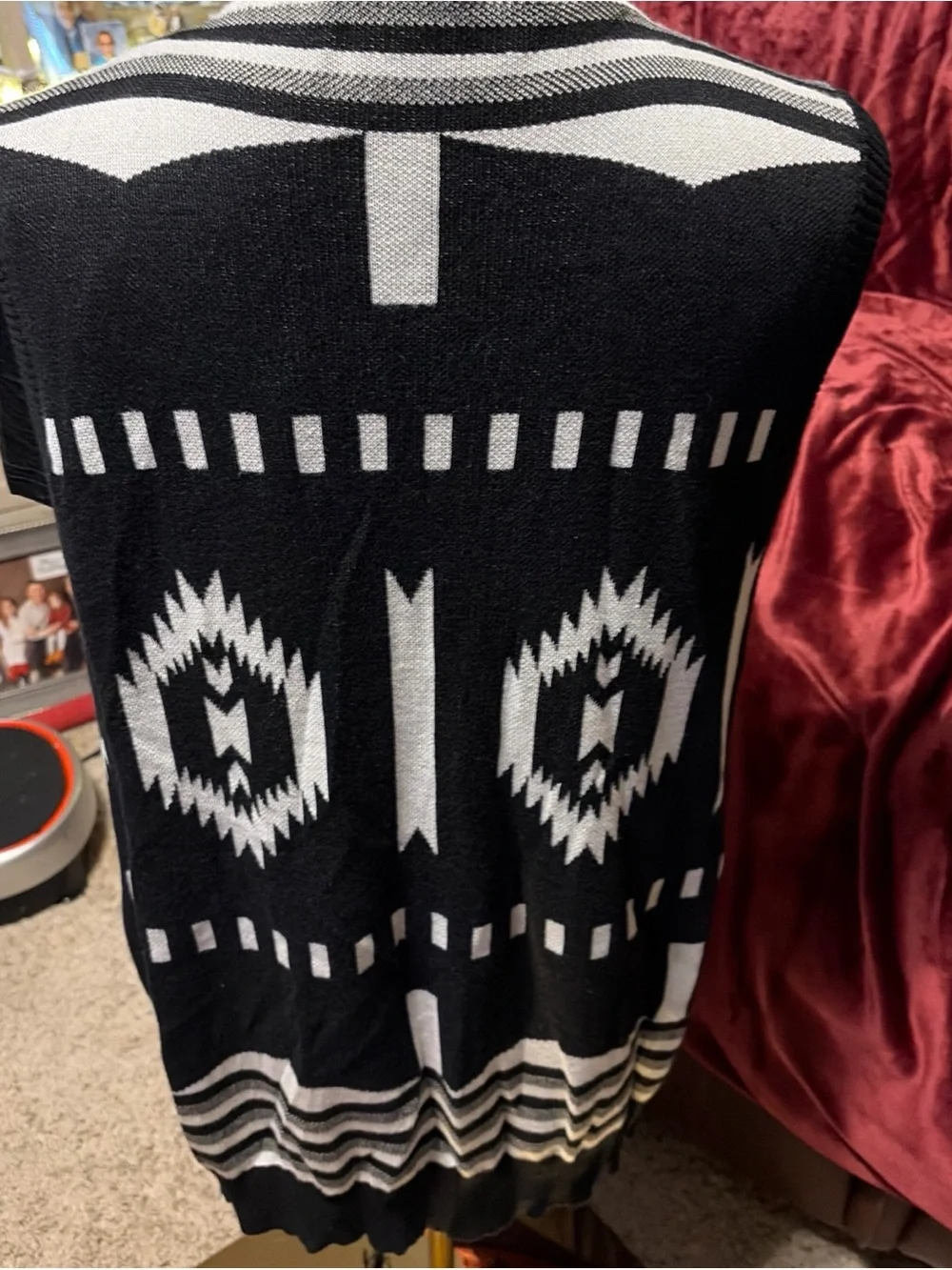 Umgee Black and White Geometric Long Sleeve Dress